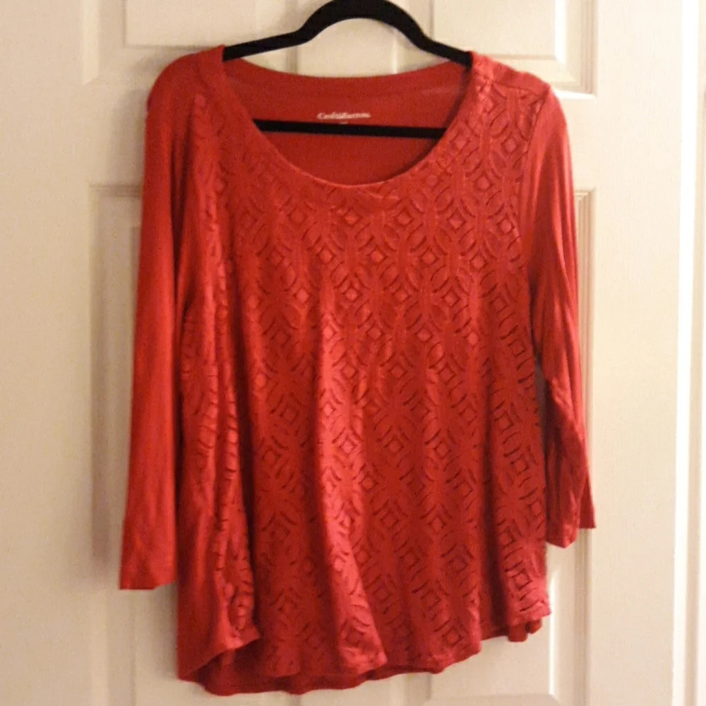 Croft and Barrow red top